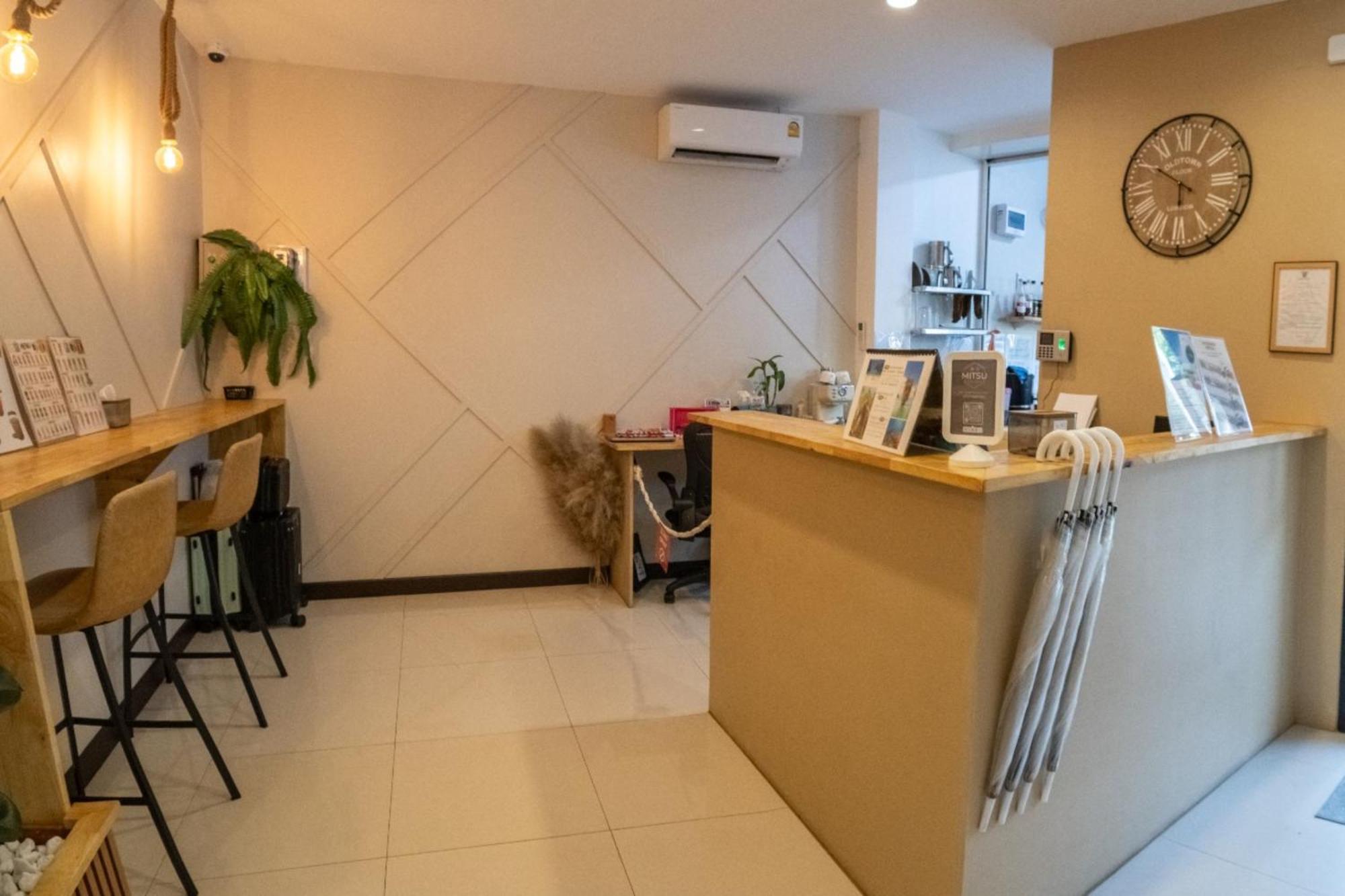 Mitsu Guesthouse Karon Extérieur photo