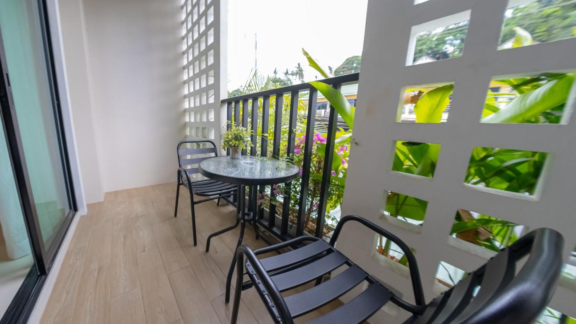 Mitsu Guesthouse Karon Extérieur photo